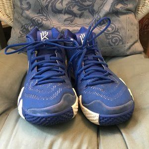 Nike Kyrie 4 Basketball Shoes (women's size 10)